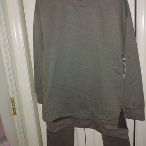 3 piece Ellos sweatshirts and sweatpants from BELKS NWT size 0x